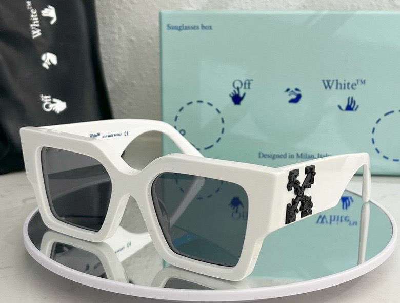 Picture of OFF White Sunglasses _SKUfw45241437fw